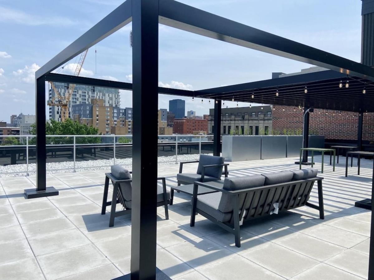 Appartement Condo Avec Terrasse Privee Dans Le Quartier Des Spectacles Montréal Eksteriør bilde